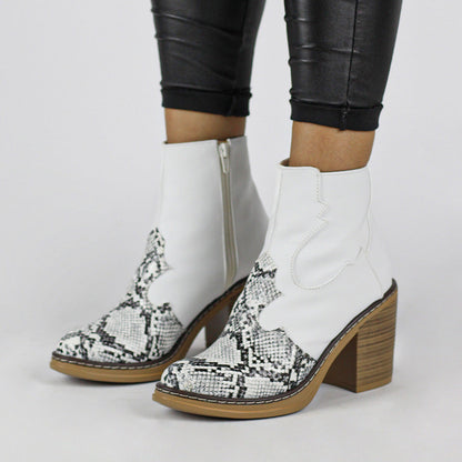 BOTINES REPTIL BLANCO  KIRA