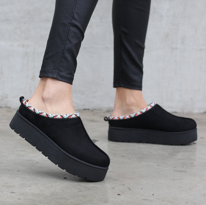 Pantuflas Tipo UGG Afelpadas Mujer | Mocca | Negro | Beige | Tamara